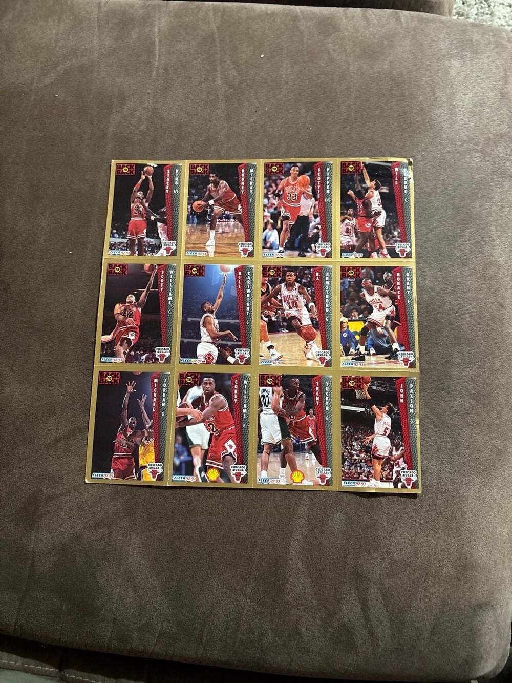 RARE 1992-93 Fleer Chicago Bulls Back-2-Back